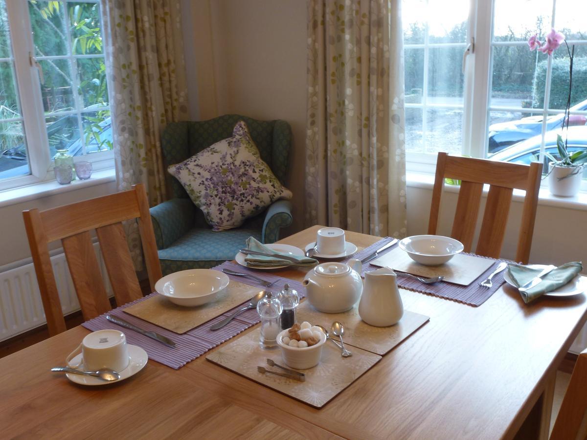 Ha'Penny Acre Bed & Breakfast Sherfield English Exterior photo